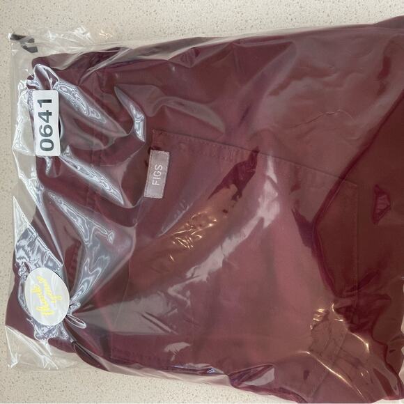 FIGS Zamora Jogger Scrub Pants - Picture 4 of 4